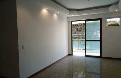 Imagem: O apartamento possui 3 Dormitórios, 2 Banheiros, 1 Vaga na