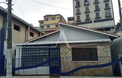 Imagem: O depósito possui 240m² de Área e está localizado em Centro