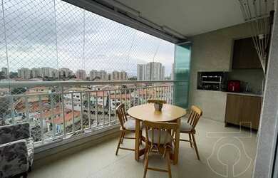 Imagem: O apartamento possui 3 Dormitórios, 2 Banheiros, 2 Vagas na