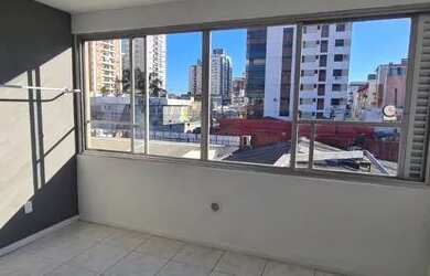 Imagem: A kitnet possui 1 Dormitório, 1 Banheiro, 38m² de Área e