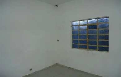 Imagem: A casa possui 1 Dormitório, 1 Banheiro, 60m² de Área e está