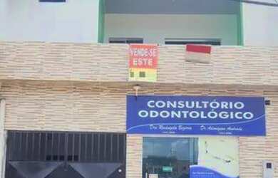 Imagem: A casa possui 3 Dormitórios, 3 Banheiros, 1 Vaga na garagem