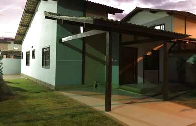 Imagem: A casa em condomínio possui 2 Dormitórios, 3 Banheiros, 1