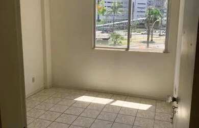 Imagem 2: Alugo 3/4, suíte, garagem, em frente ao Shopping Barra