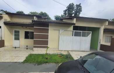 Imagem: A casa em condomínio possui 3 Dormitórios, 4 Banheiros, 2