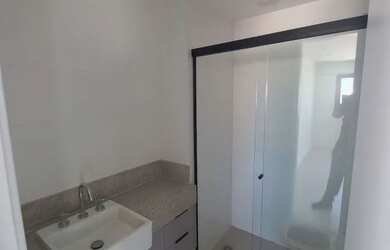 Imagem: O apartamento na cobertura possui 4 Dormitórios, 5 Banheiros