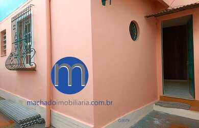 Imagem: A casa possui 2 Dormitórios, 1 Banheiro e 70m² de Área e