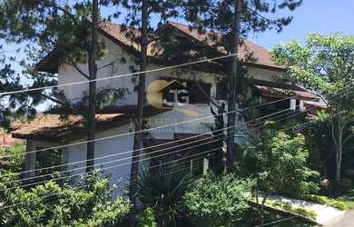 Imagem: A casa em condomínio possui 3 Dormitórios, 4 Banheiros, 3