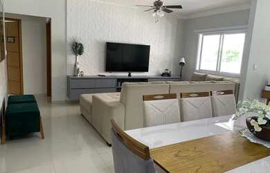 Imagem: A casa em condomínio possui 3 Dormitórios, 3 Banheiros, 4