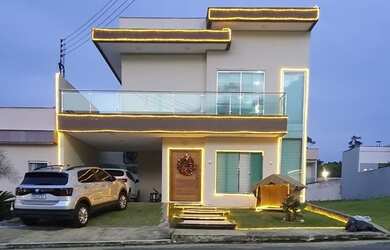 Imagem: A casa em condomínio possui 3 Dormitórios, 4 Banheiros, 4