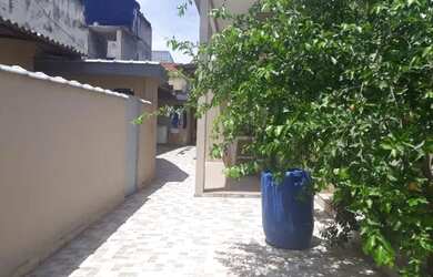 Imagem: A casa possui 1 Dormitório, 1 Banheiro, 30m² de Área e está