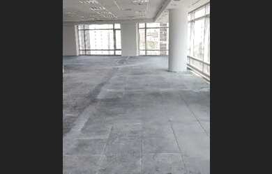 Imagem: O depósito possui 5 Vagas na garagem, 628m² de Área, Imóvel