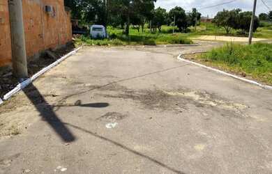 Imagem: O terreno possui 120m² de Área e está localizado em Santa