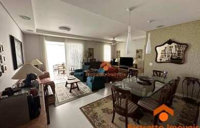 Imagem: O apartamento possui 3 Dormitórios, 4 Banheiros, 2 Vagas na