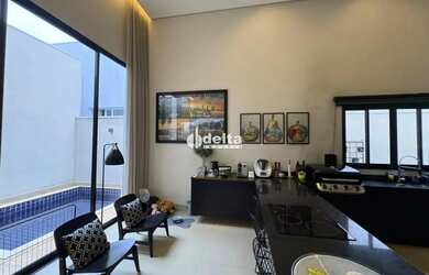 Imagem 16: Casa no condomínio GOLDEN VILLAGE disponível para venda em Uberlândia-MG