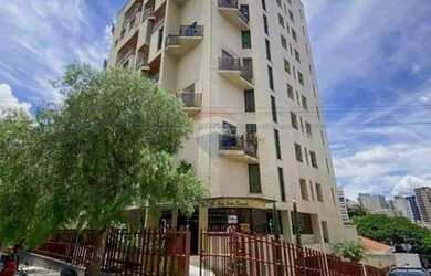 Imagem: O apartamento possui 3 Dormitórios, 3 Banheiros, 2 Vagas na