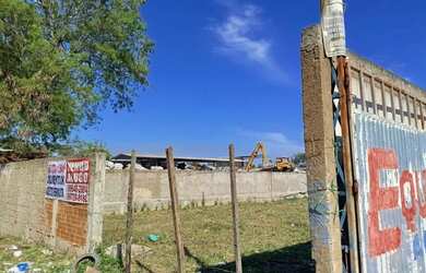 Imagem 2: Lote/Terreno para venda possui 1364 metros quadrados