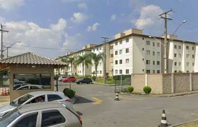 Imagem: O apartamento possui 3 Dormitórios, 1 Banheiro, 1 Vaga na garagem