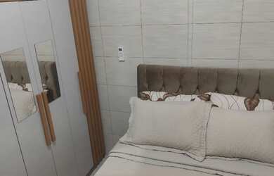 Imagem: A casa possui 5 Dormitórios, Acomodam 10 pessoas, 1 Vaga na