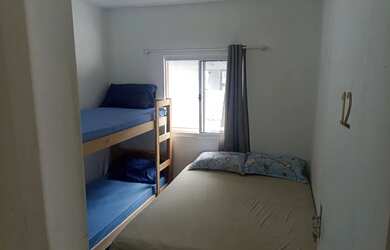 Imagem: O quarto está localizado em Pioneiros, Balneário Camboriú