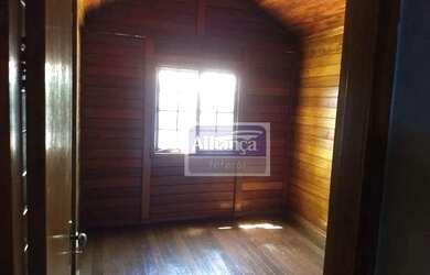 Imagem 9: Casa com piscina, churrasqueira, 3 dormitórios, 1 suíte e 8 vagas de...