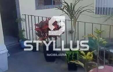 Imagem: A casa possui 3 Dormitórios, 3 Banheiros, 1 Vaga na garagem