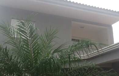 Imagem: O apartamento possui 4 Dormitórios, 5 Banheiros, 5 Vagas na