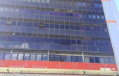 Imagem 14: Sala para aluguel possui 50 metros quadrados em Caminho das Árvores -...