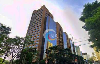 Imagem: O depósito possui 5 Vagas na garagem, 1.039m² de Área e