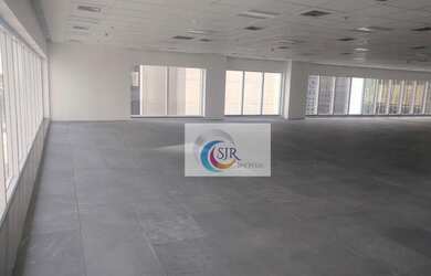 Imagem: O depósito possui 5 Vagas na garagem, 533m² de Área, Imóvel