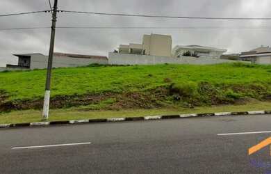 Imagem: O terreno à venda possui 525m² de Área e está localizado