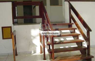 Imagem: O depósito possui 250m² de Área e está localizado em Centro