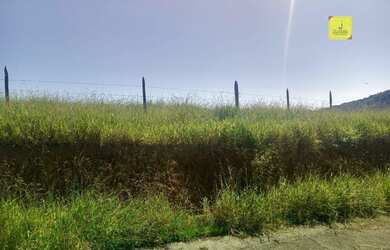 Imagem: O terreno possui 360m² de Área e está localizado em Jóquei