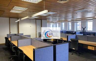 Imagem: O depósito possui 5 Vagas na garagem, 400m² de Área e Imóvel