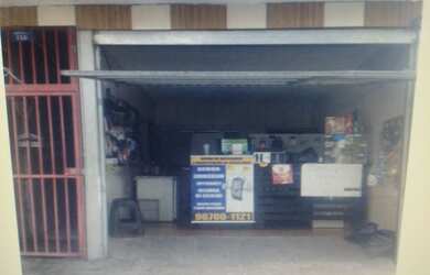 Imagem: A casa possui 5 Dormitórios, 5 Banheiros, 1 Vaga na garagem