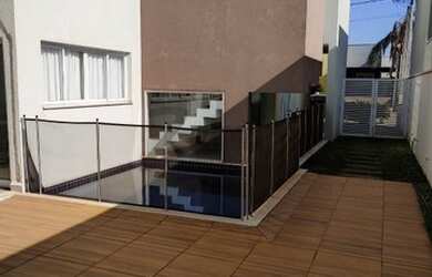 Imagem: A casa em condomínio possui 3 Dormitórios, 4 Banheiros, 4