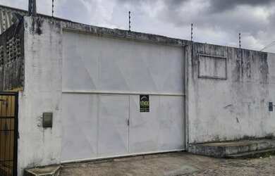 Imagem: O depósito possui 420m² de Área e está localizado em Nova