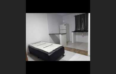 Imagem: O quarto possui Imóvel novo e está localizado em Itapuã