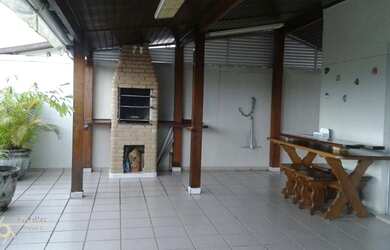 Imagem: O apartamento na cobertura possui 4 Dormitórios, 2 Banheiros