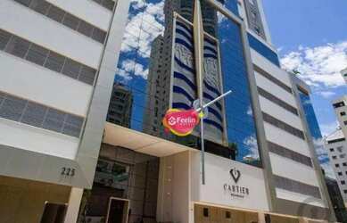 Imagem: O apartamento possui 4 Dormitórios, 5 Banheiros, 2 Vagas na