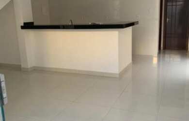 Imagem 4: Sobrado para venda. 220m² de Área, 4 Vagas na garageme4 Dormitórios