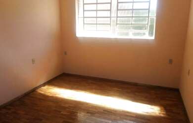 Imagem 4: CAXIAS DO SUL - Casa Padrão - SANTA FÉ