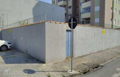 Imagem: O terreno possui 250m² de Área e está localizado em Vila