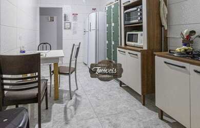 Imagem 7: Sobrado à venda, perto Palladium e Angeloni, no Novo Mundo, Curitiba/PR