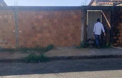 Imagem 1: Excelente terrreno no Jardim das Palmeiras, com 240m² por R$ 150.000