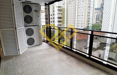 Imagem 2: Apartamento com 338 m² 1 por Andar Elevador Privativo Bairro Vila Rica