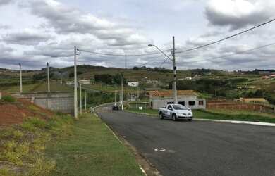 Imagem 8: Casa em Condomínio para Venda - Cerejeiras, Guararema - 257m², 8 vagas