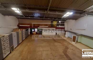 Imagem: O depósito possui 1.810m² de Área e está localizado em