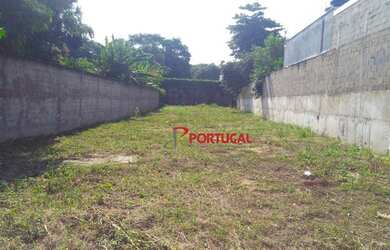 Imagem: O terreno possui 684m² de Área e está localizado em Glória