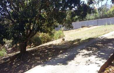 Imagem: A chácara possui 2.100m² de Área e está localizado em Fazenda